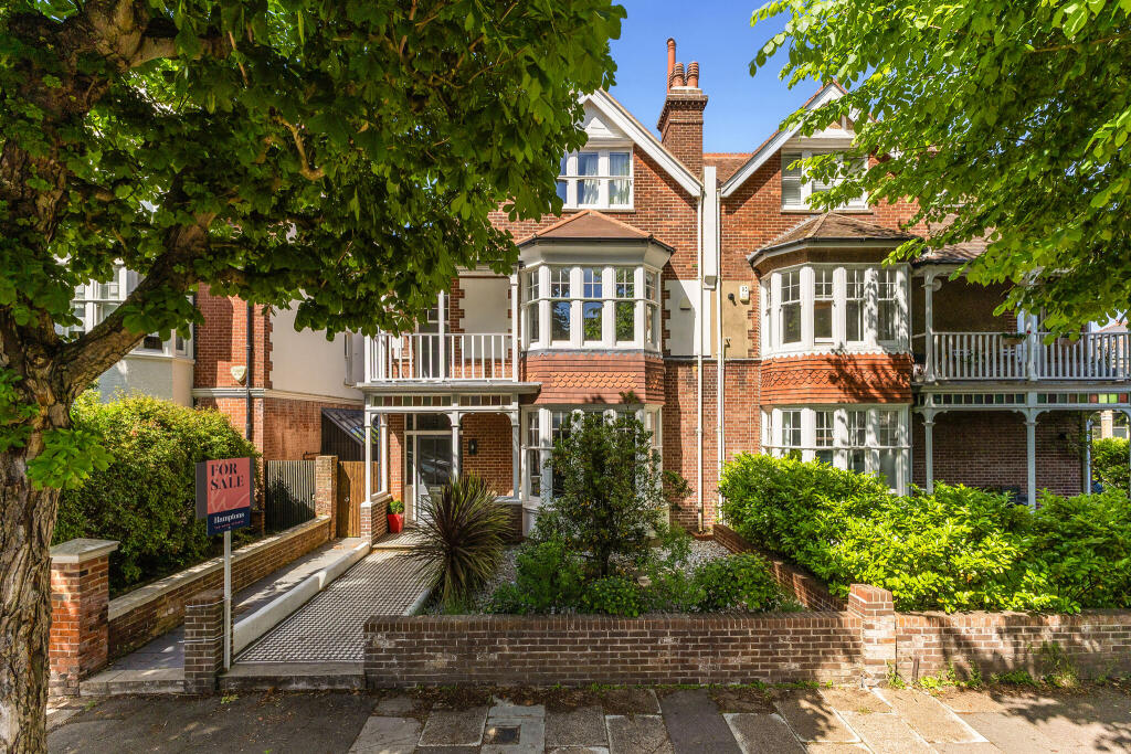 Main image of property: Pembroke Crescent, Hove, BN3