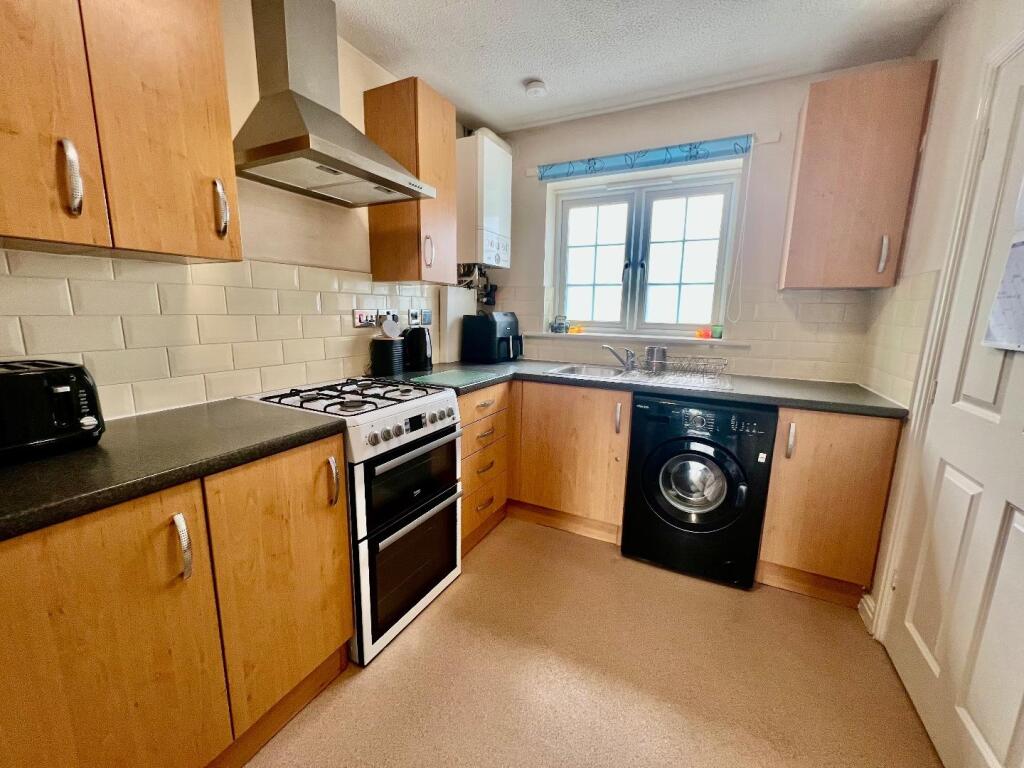 House in Desborough, North Northamptonshire - More
