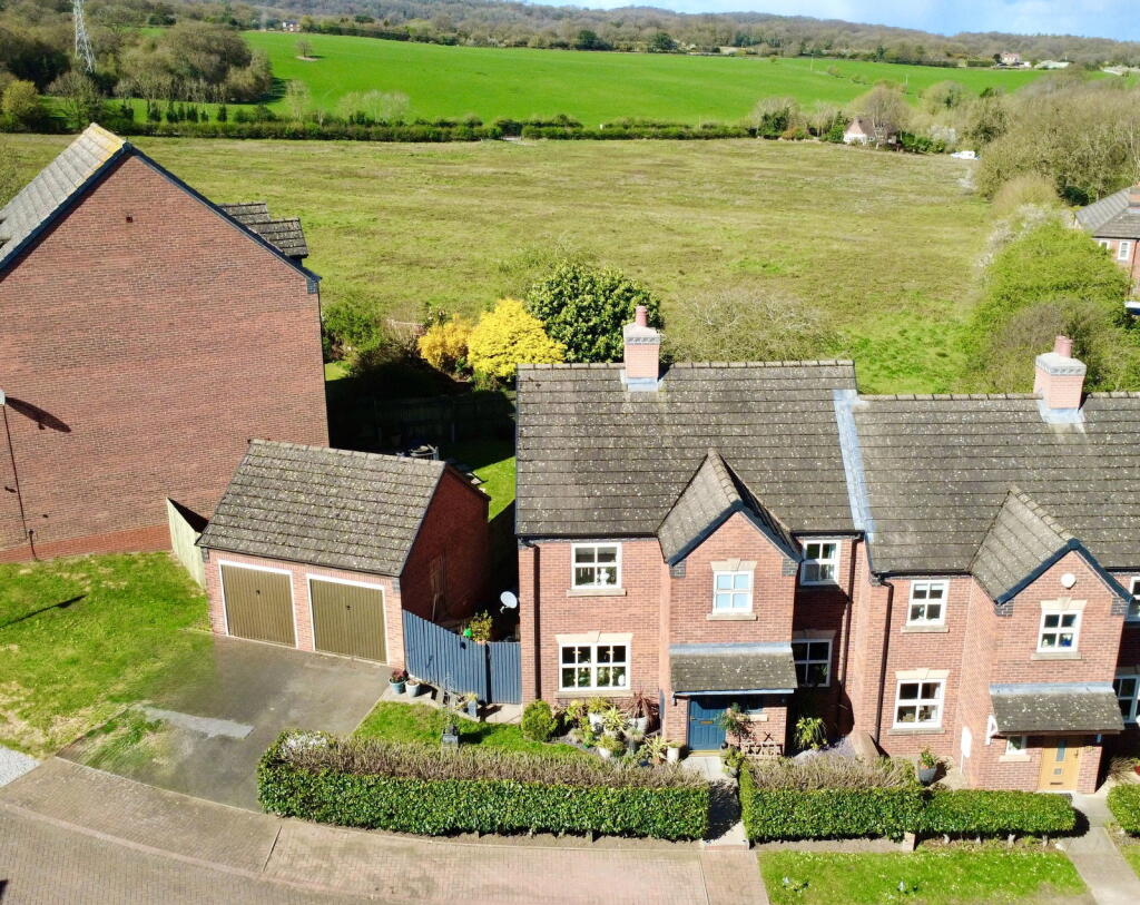 Main image of property: Glendale Gardens, Telford, TF4 2RG