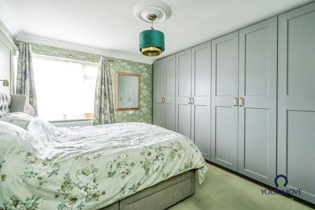 House in Portsmouth - More