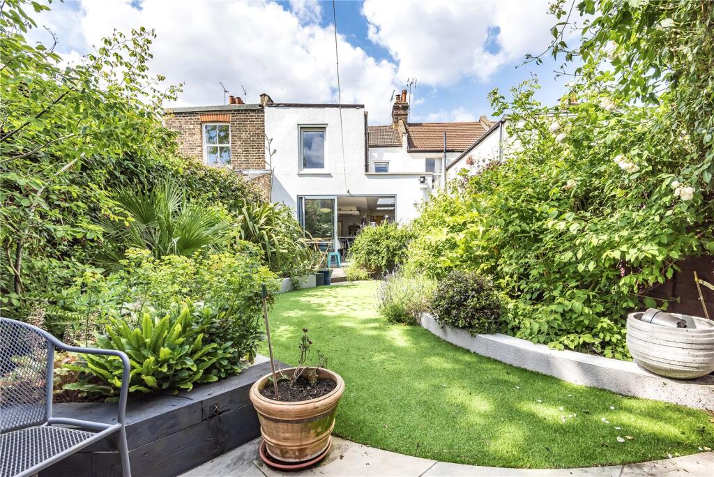 Property photo 8
