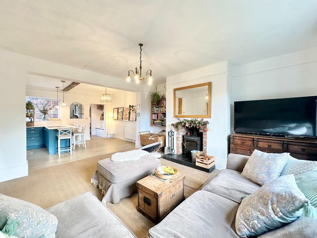 Manor Cottages, School Lane, Tarporley, CW6 photo 2