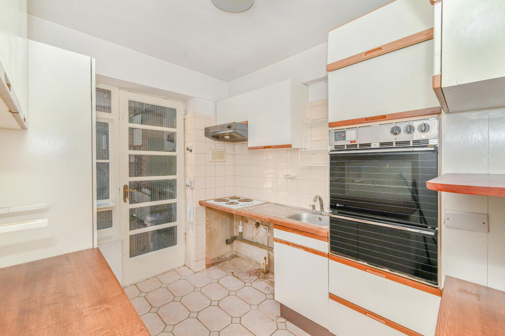 Portsea Place, Hyde Park, London, W2 photo 4