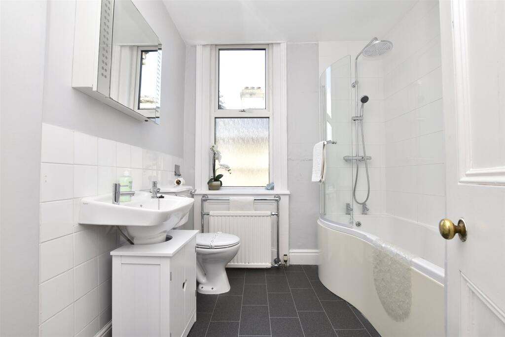 Additional image 11 of Upper Oldfield Park, Bath, Somerset, BA2