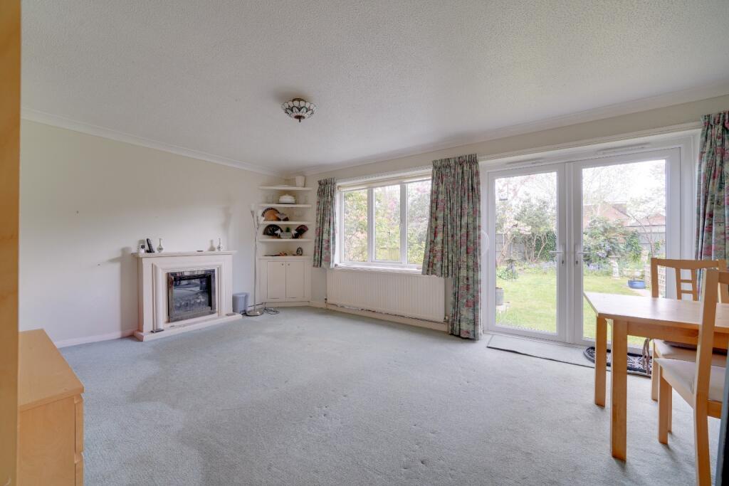 Greenfields, St. Ives, Cambridgeshire, PE27 5HB photo 4