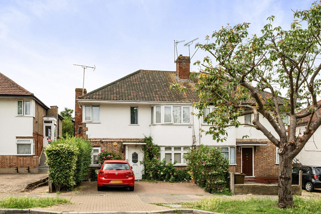 Main image of property: Shaftesbury Avenue, South Harrow, Harrow