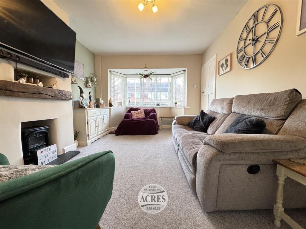 House in Birmingham, Perry Beeches - View 5