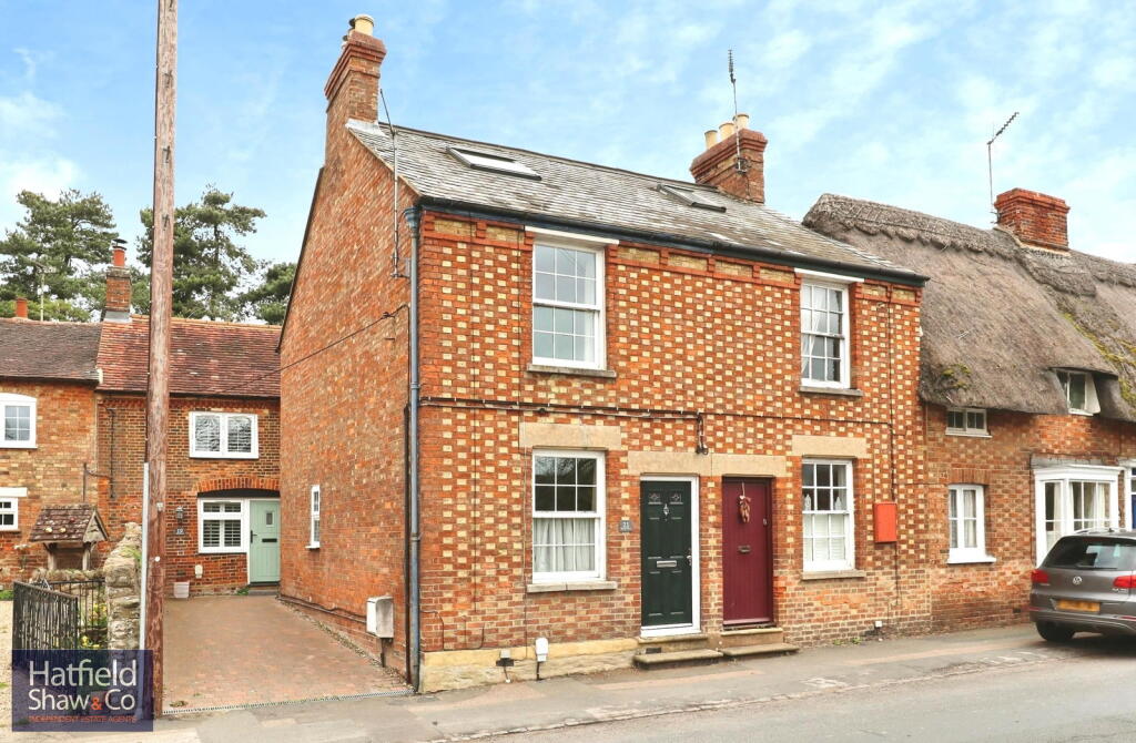 Main image of property: Sheep Street, Winslow MK18 3HL