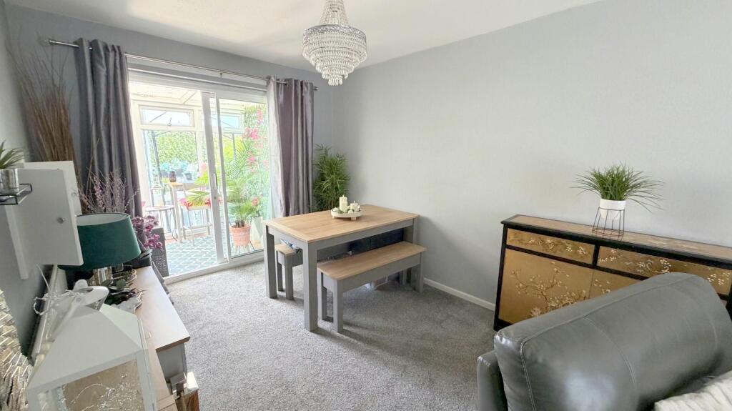 Cornwallis Close, Eastbourne - View 3
