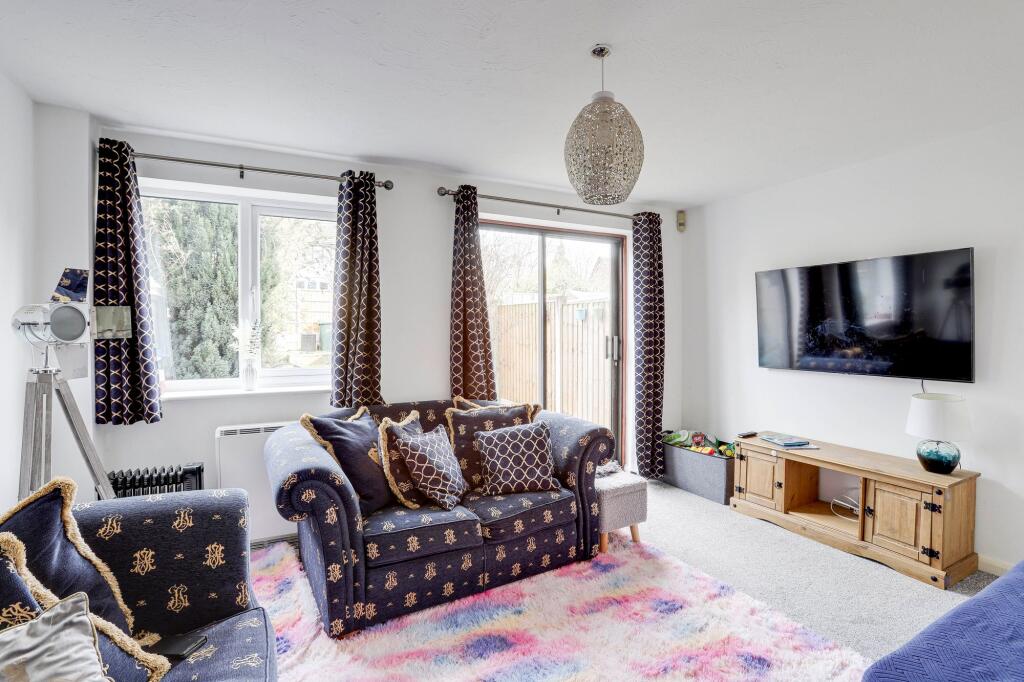 House in Rushcliffe, Gamston - View 2
