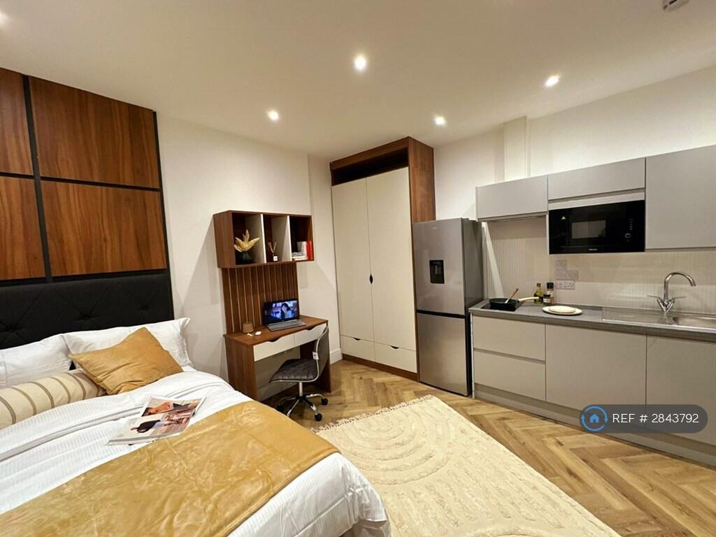 Main image of property: Deluxe, Derby, DE1