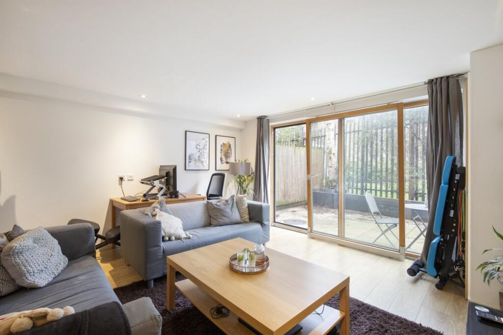 Main image of property: 3 Smedley Street, Sw8