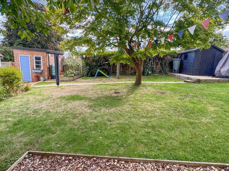 House in Southampton - View 4