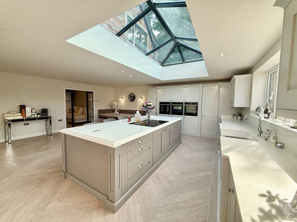 Quarry Road, Romiley photo 2