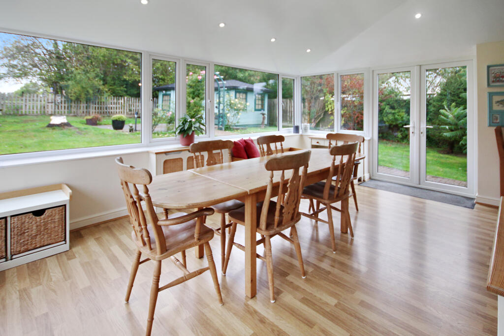 House in Redhill - View 4