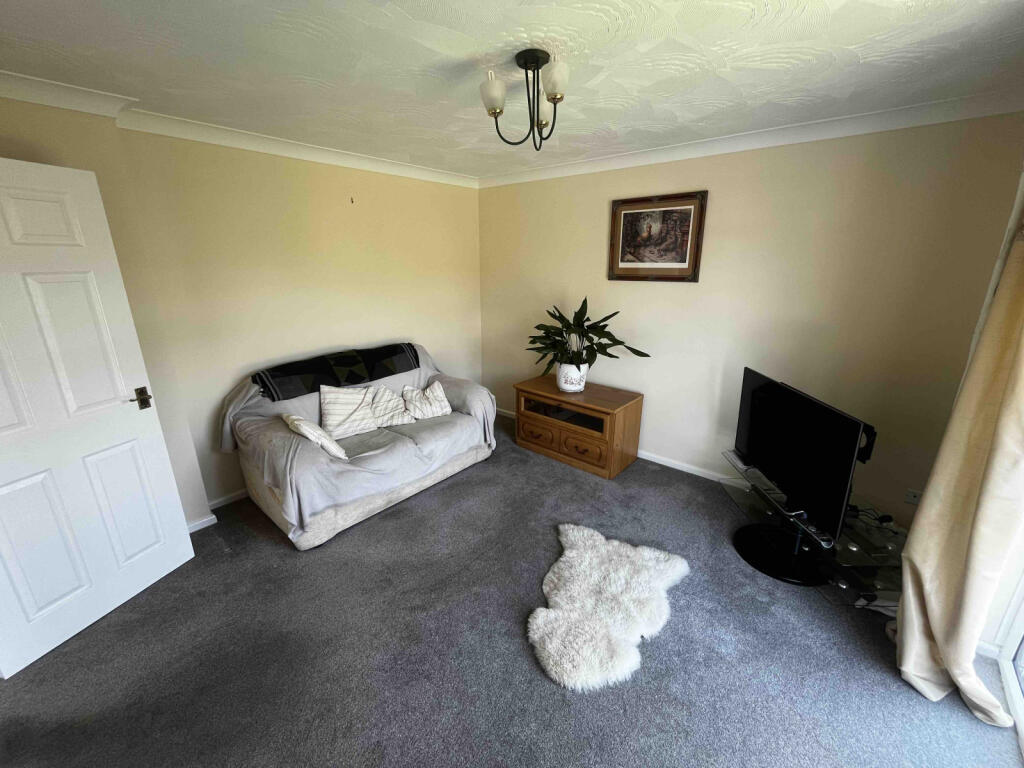 Beaufort Drive, Lydney, GL15 5QR photo 4