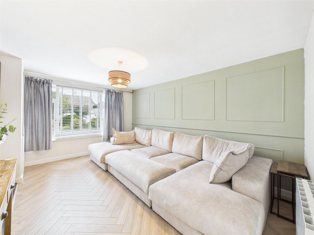 House in Plymouth - View 4