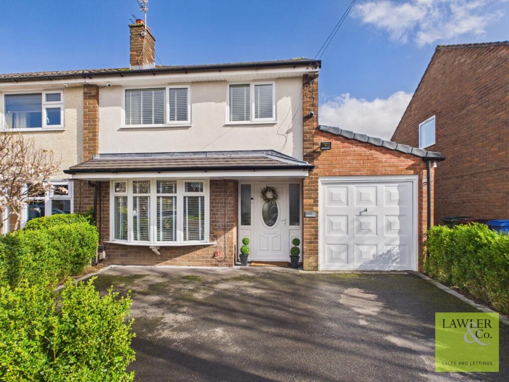 Main image of property: Penrhyn Crescent, Hazel Grove, Stockport, Cheshire, SK7 5NE