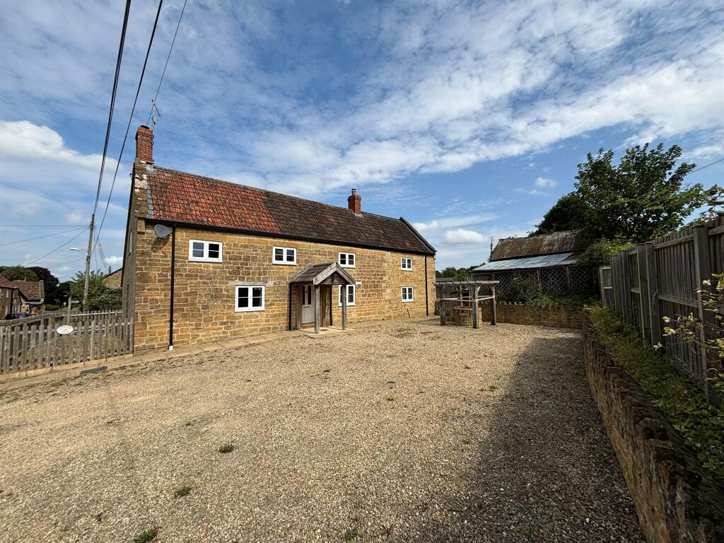Main image of property: Vicarage Street, Tintinhull, Yeovil