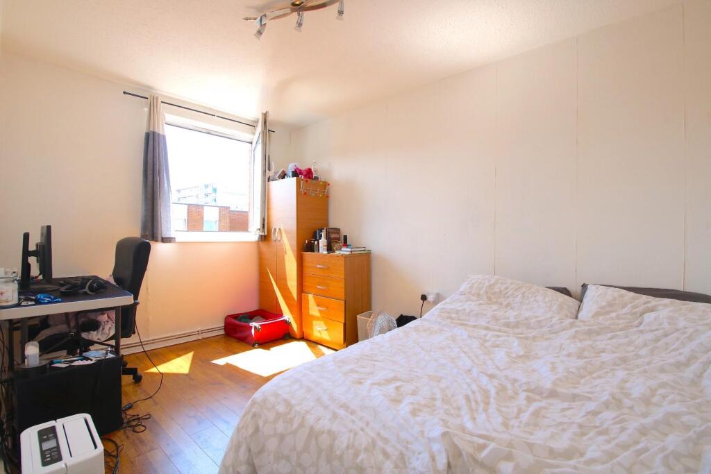 Main image of property: Gernon Road, London