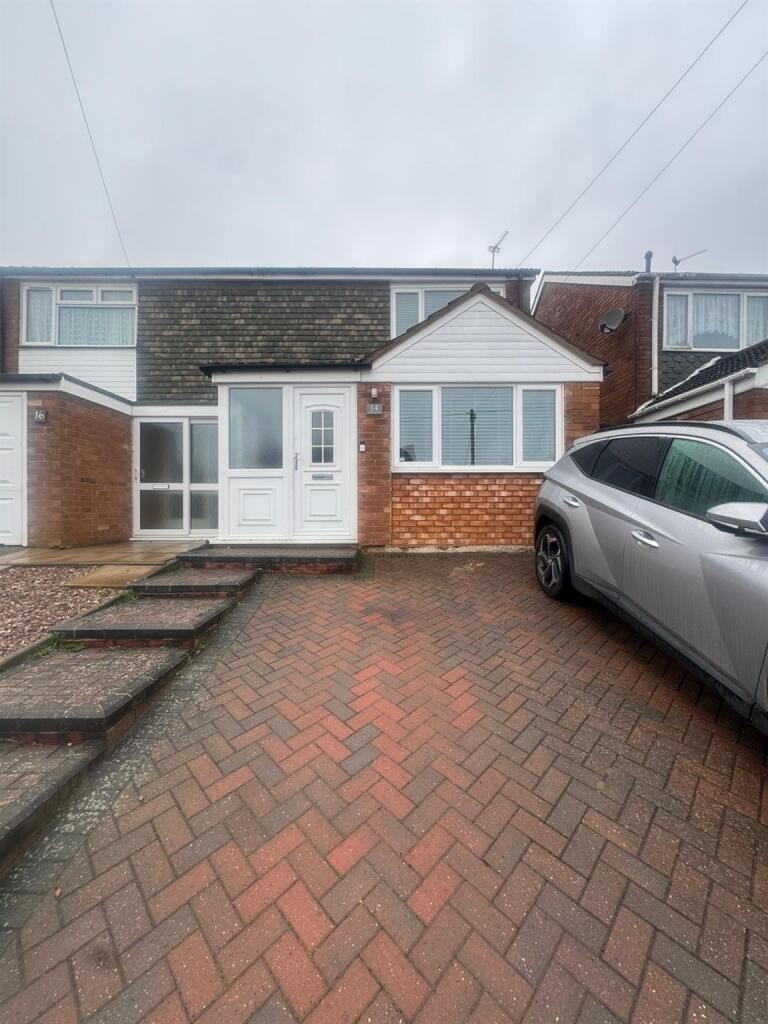 Main image of property: Silverthorne Avenue, Tipton