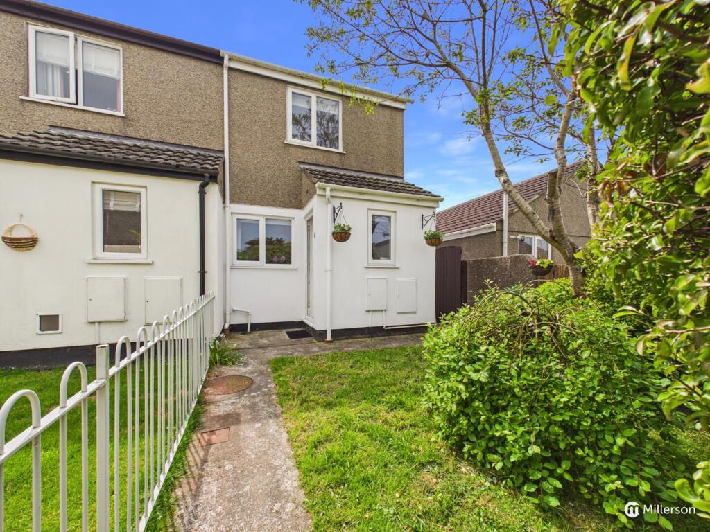 2-bed house on Arundel Court, Connor Downs, Hayle, £225,000