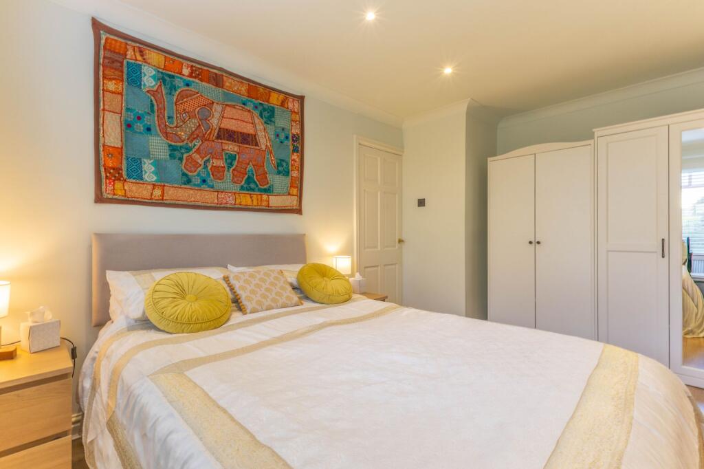 9 Ashmount Gardens, Grange-Over-Sands, LA11 photo 4