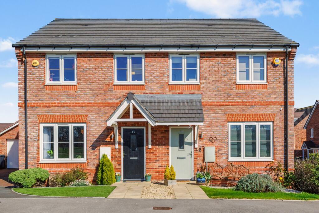 Main image of property: Ypres Way, Evesham, WR11