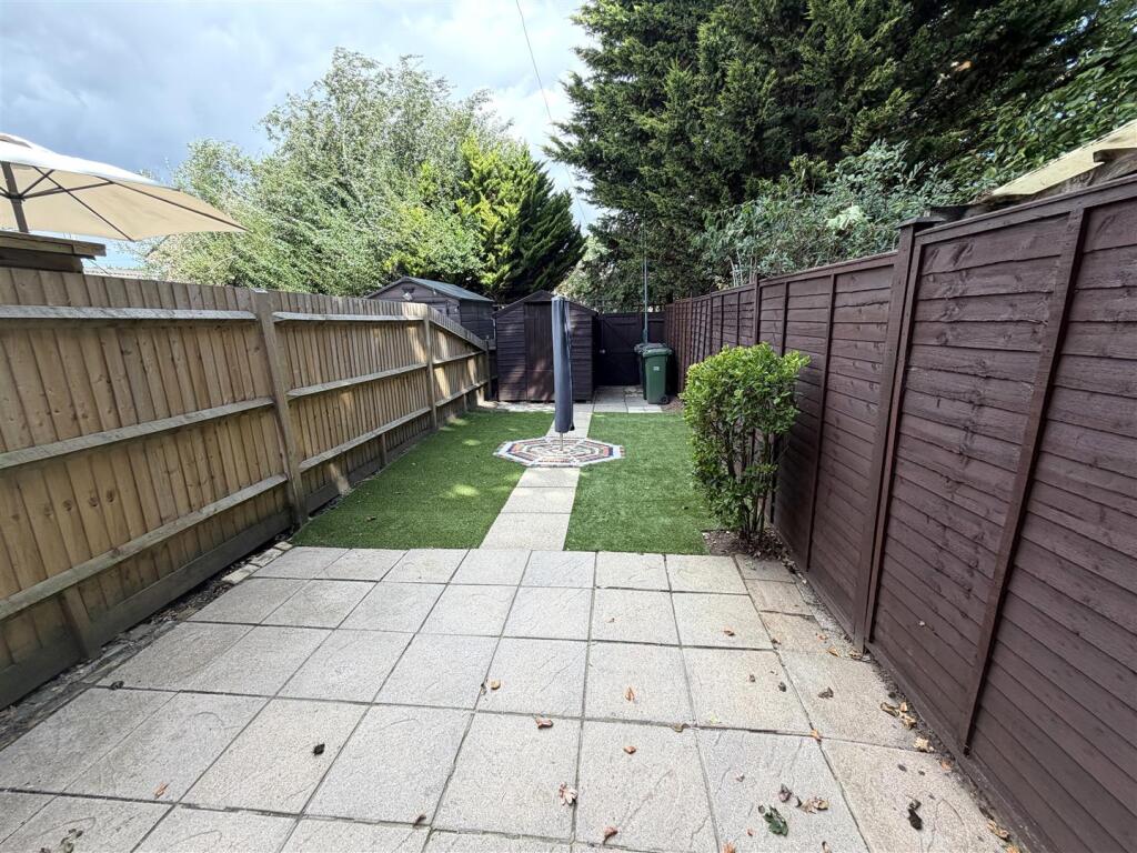 House in Southampton - View 4