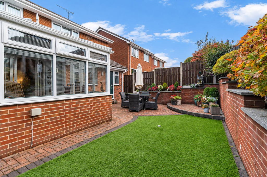House in Sheffield, Ecclesfield - View 4