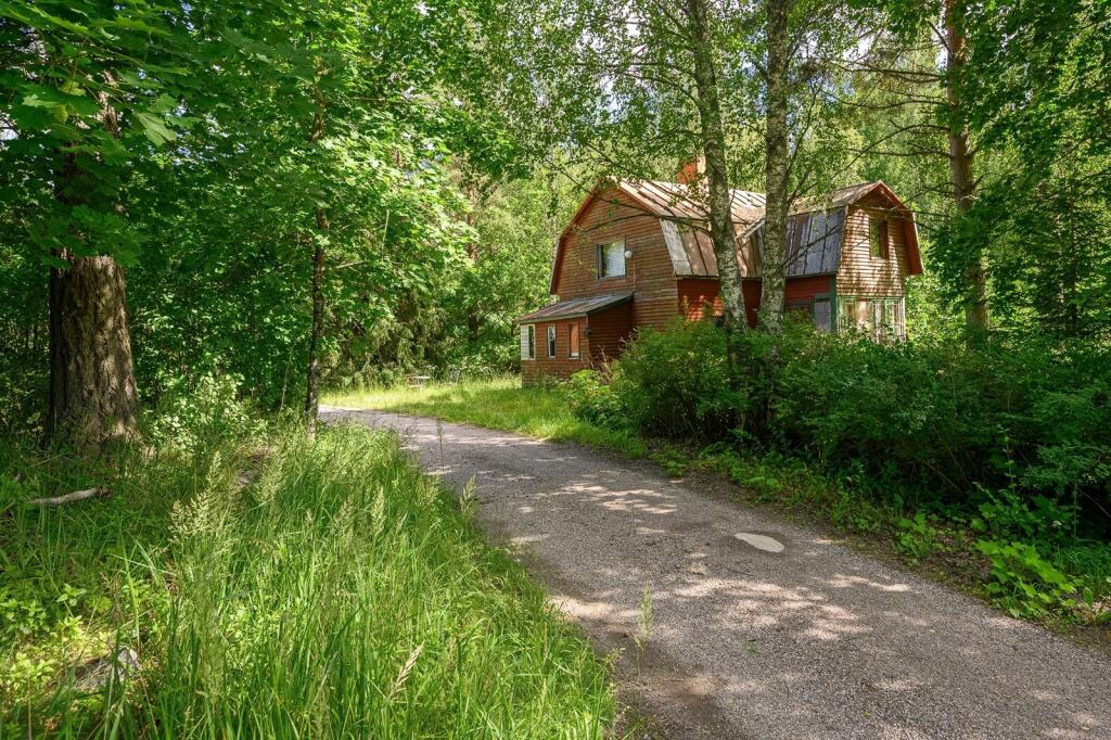 Main image of property: Etelä-Suomi, Kirkkonummi
