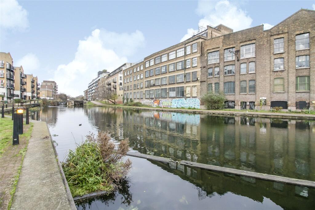 Apartment in London - View 4
