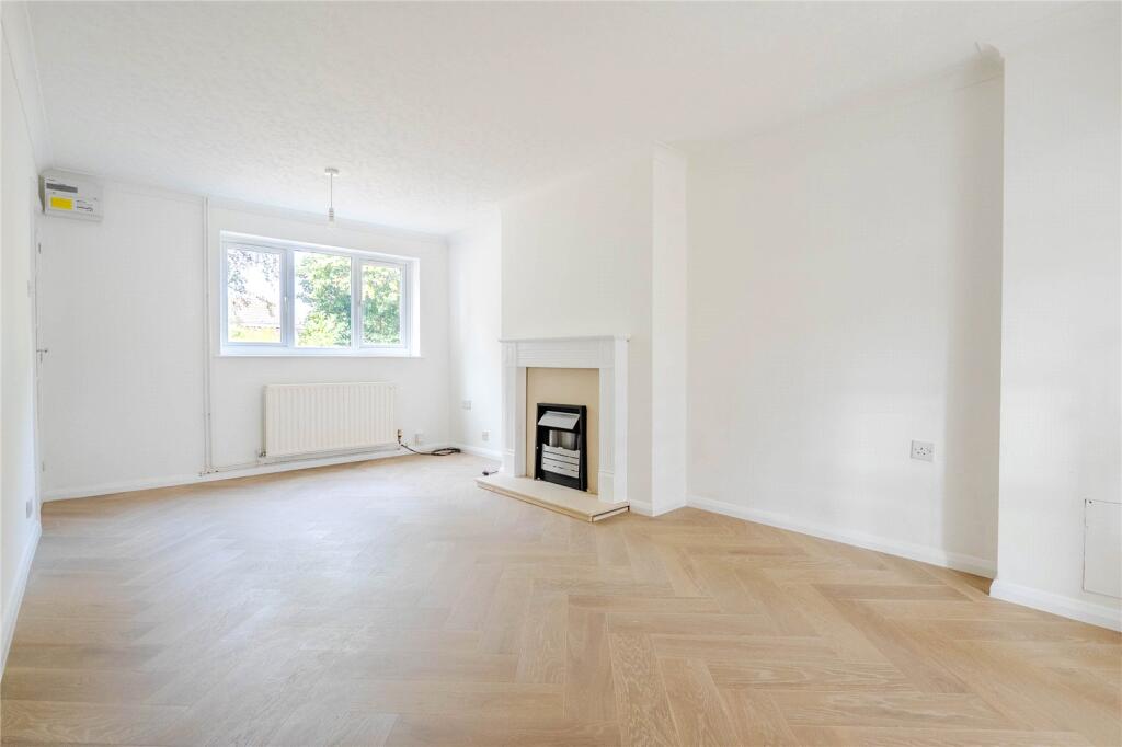 3-bed terraced on Calder Vale, Bletchley, Bucks, MK3, £280,000