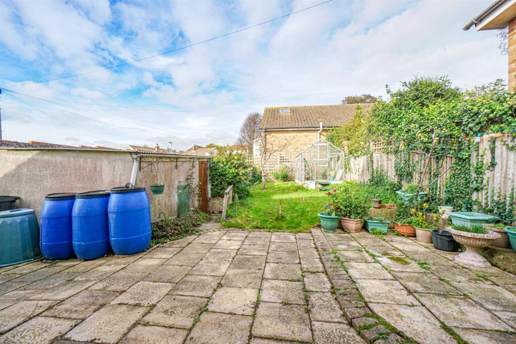 Whittingtons Way, Hastings photo 2