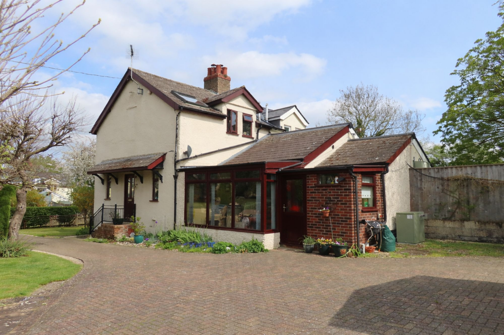 Main image of property: Creeting Bottoms, Creeting St. Mary, IP6