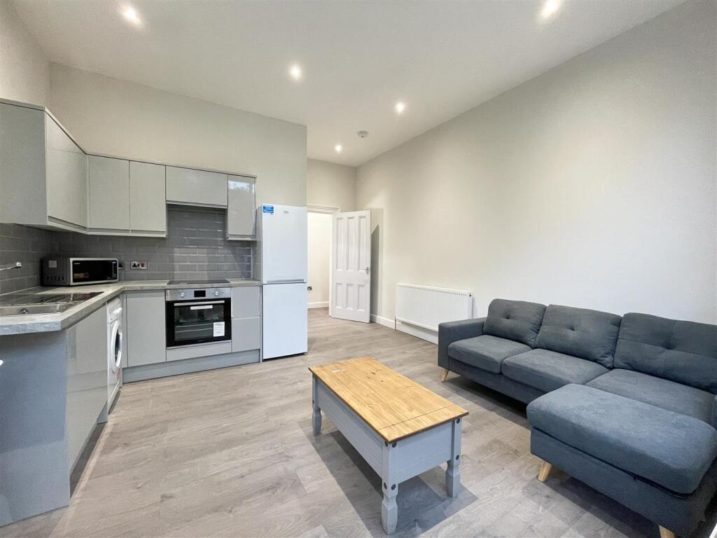 Main image of property: Flat 2, 27 Victoria Road, Sheffield
