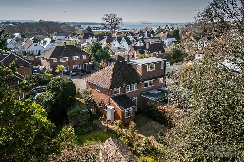 Additional image 4 of Selworthy Close, Whitecliff , BH14