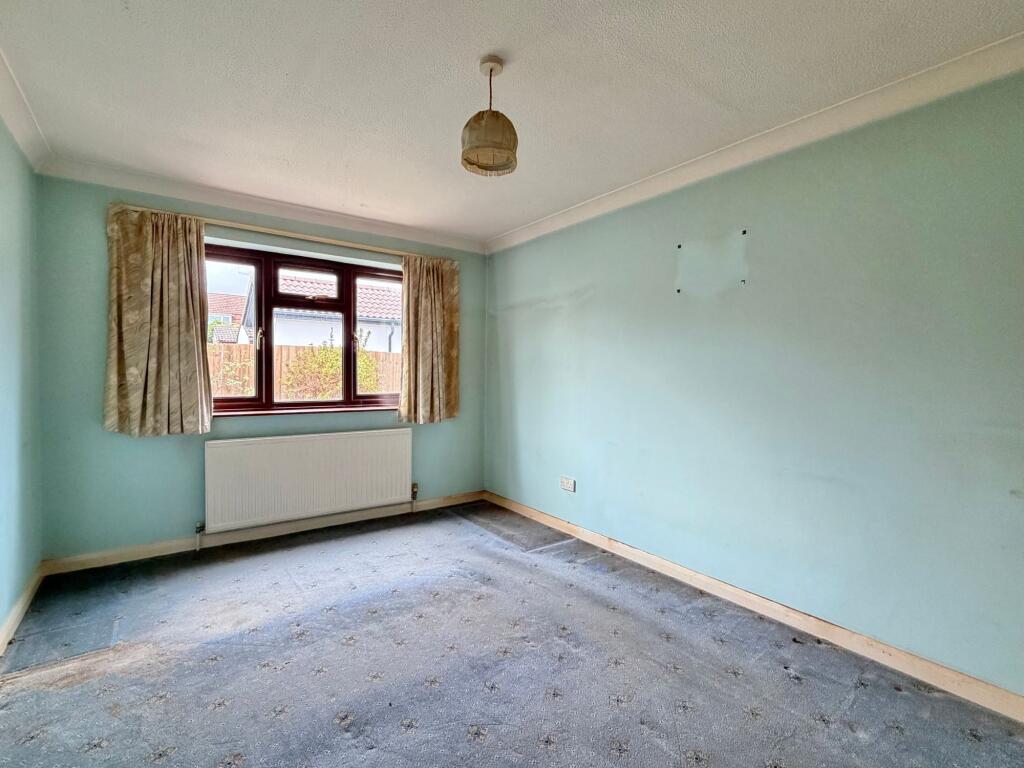House in Teignbridge, Kingsteignton - More