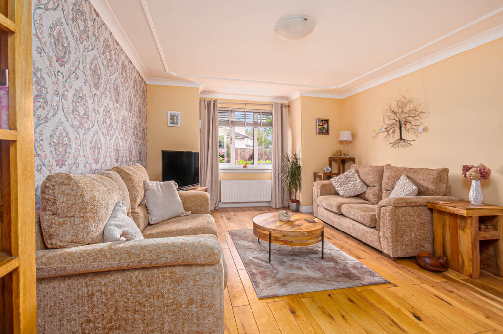 House in Glenrothes, Leslie Parks - View 5