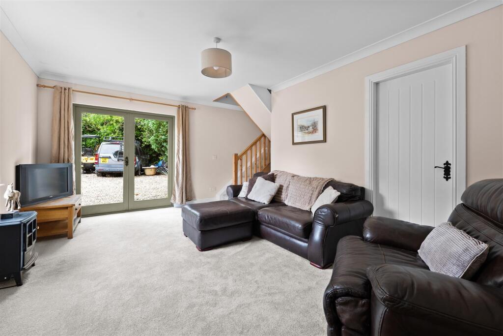 House in Motherwell - More