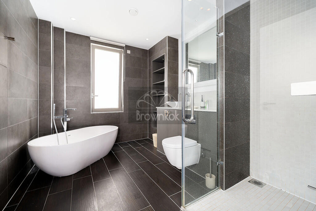 3 bedroom town house for rent