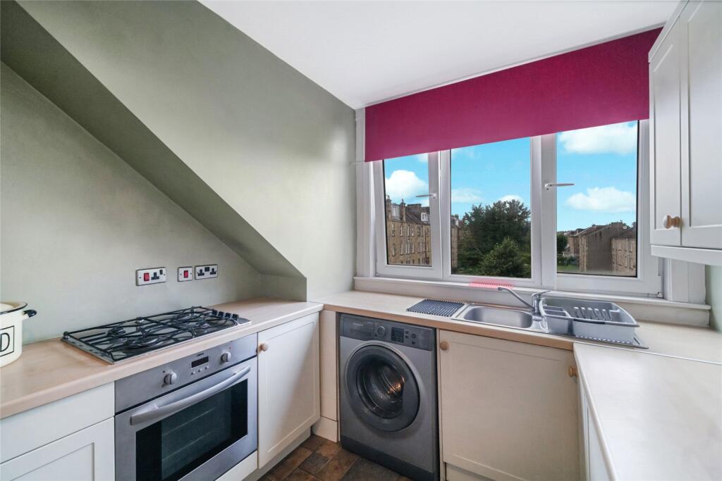 Apartment in Paisley - More