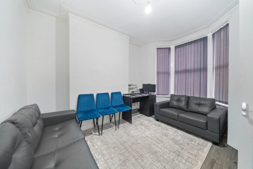 Main image of property: 82 Aspen Grove, Liverpool, United Kingdom, L8 0ST