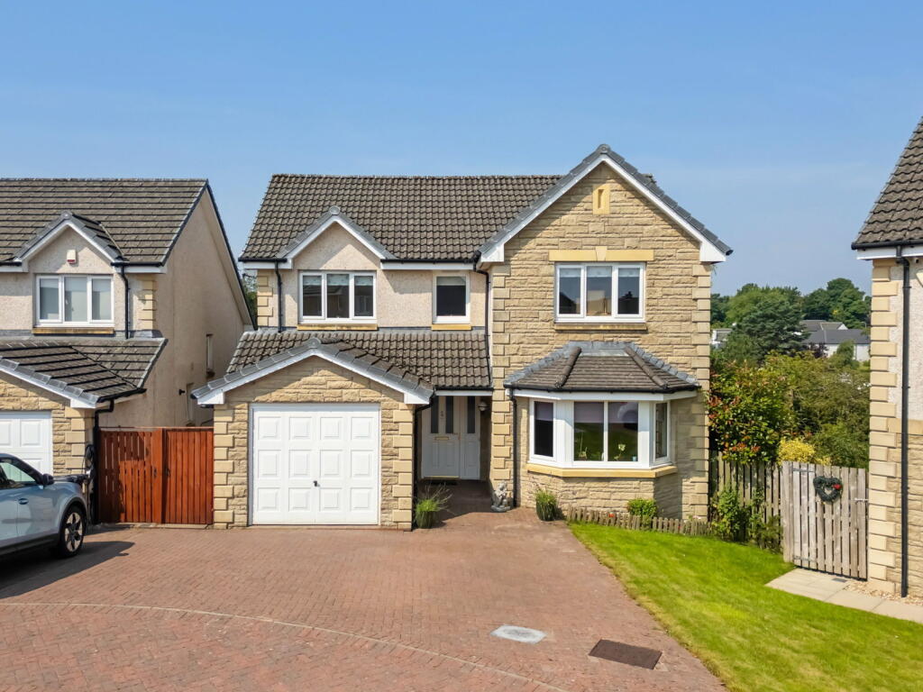 Main image of property: Larocca Lane, East Kilbride, G74 4FJ