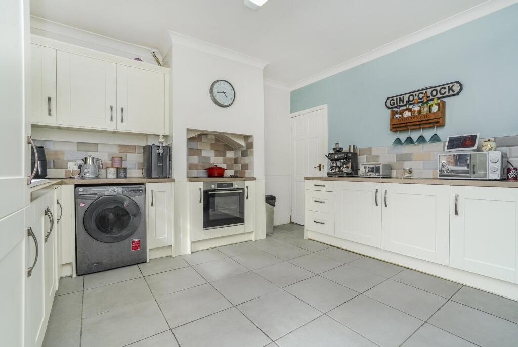 House in Sheffield - View 4