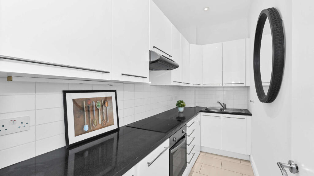 Apartment in London, Royal Borough of Kensington and Chelsea - View 5