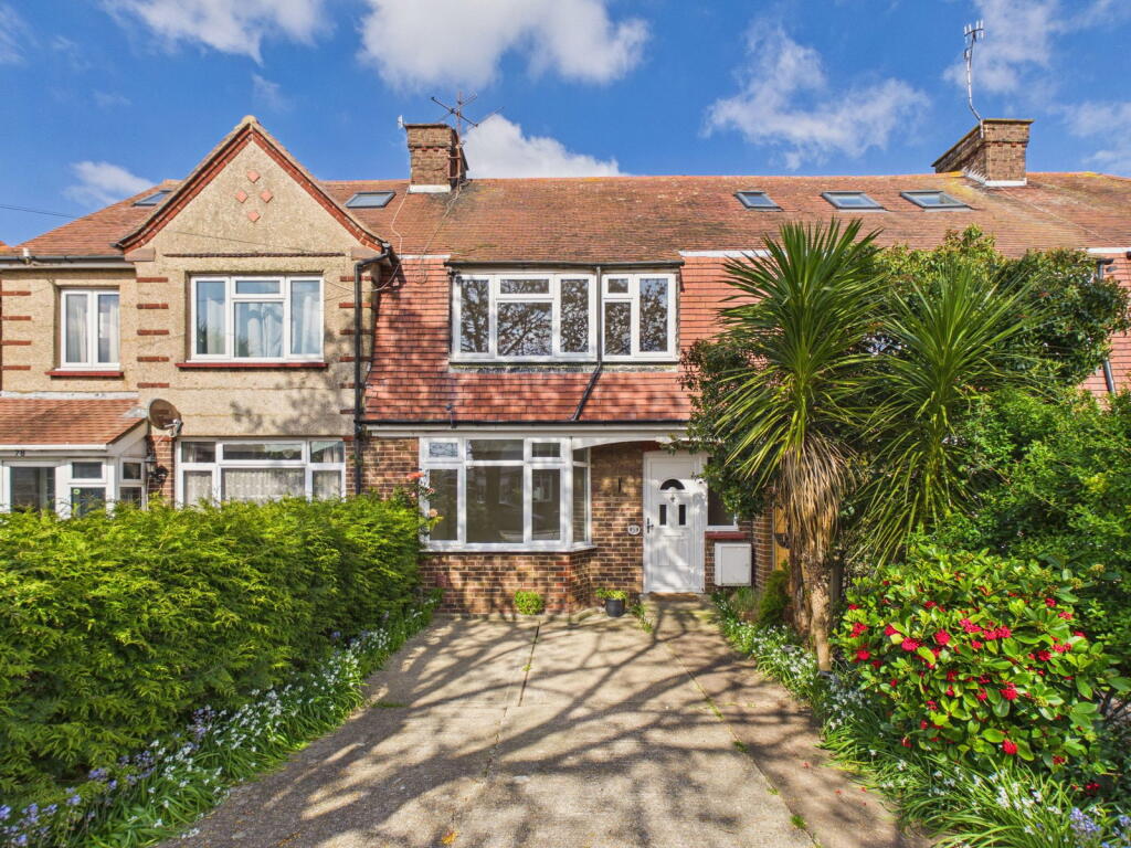 Main image of property: Marlowe Road, Worthing, BN14 8EY