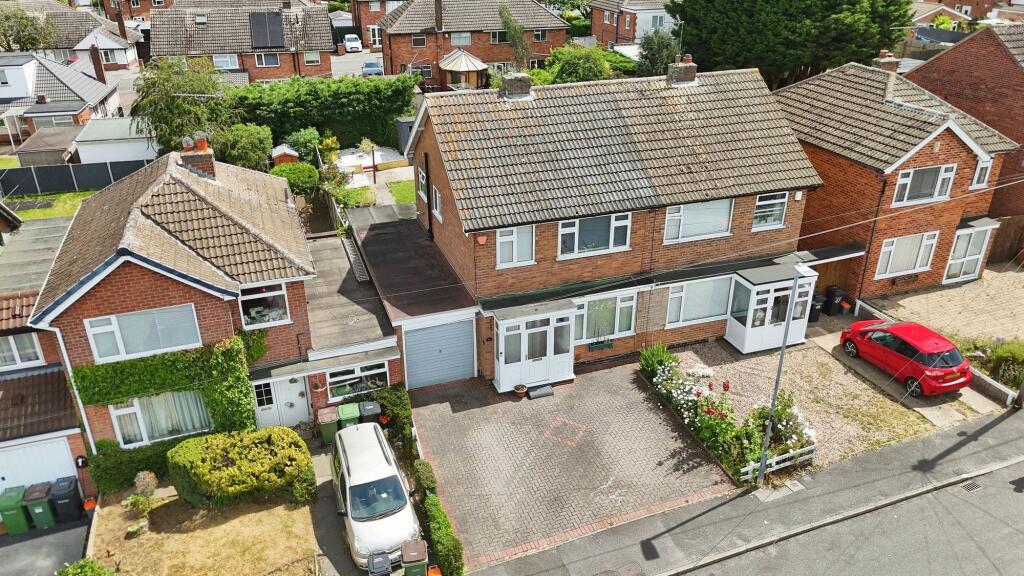 Main image of property: Turner Rise, Oadby, LE2