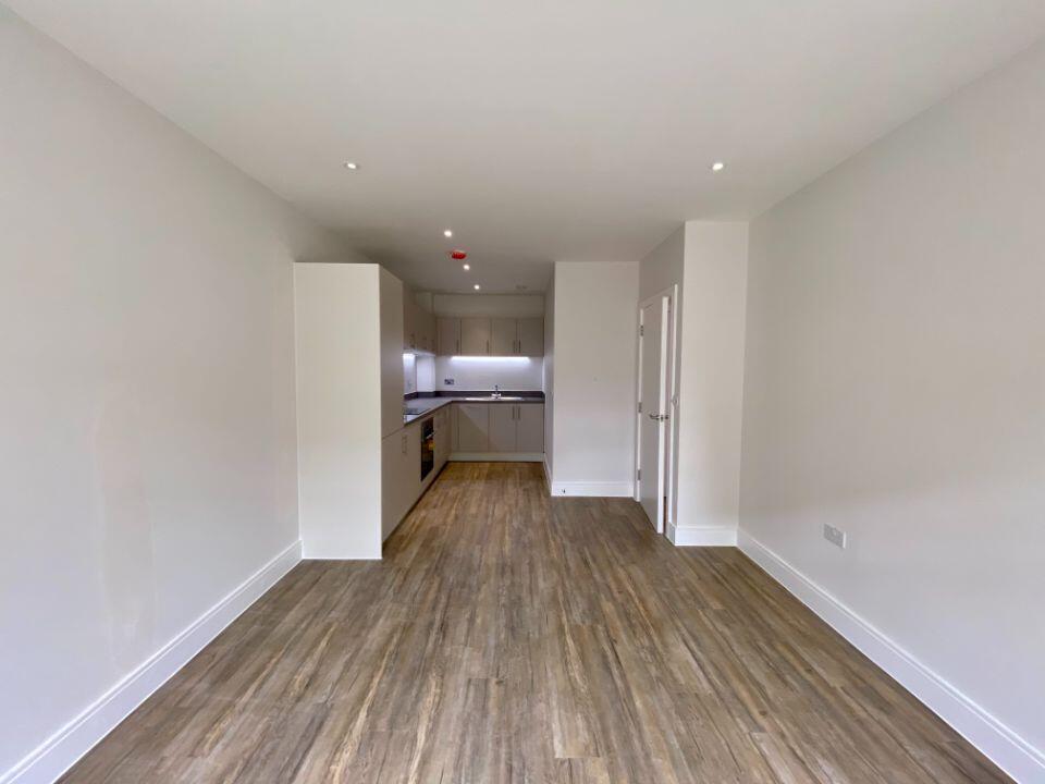 Apartment in Hart, Edenbrook Village, Fleet - View 4
