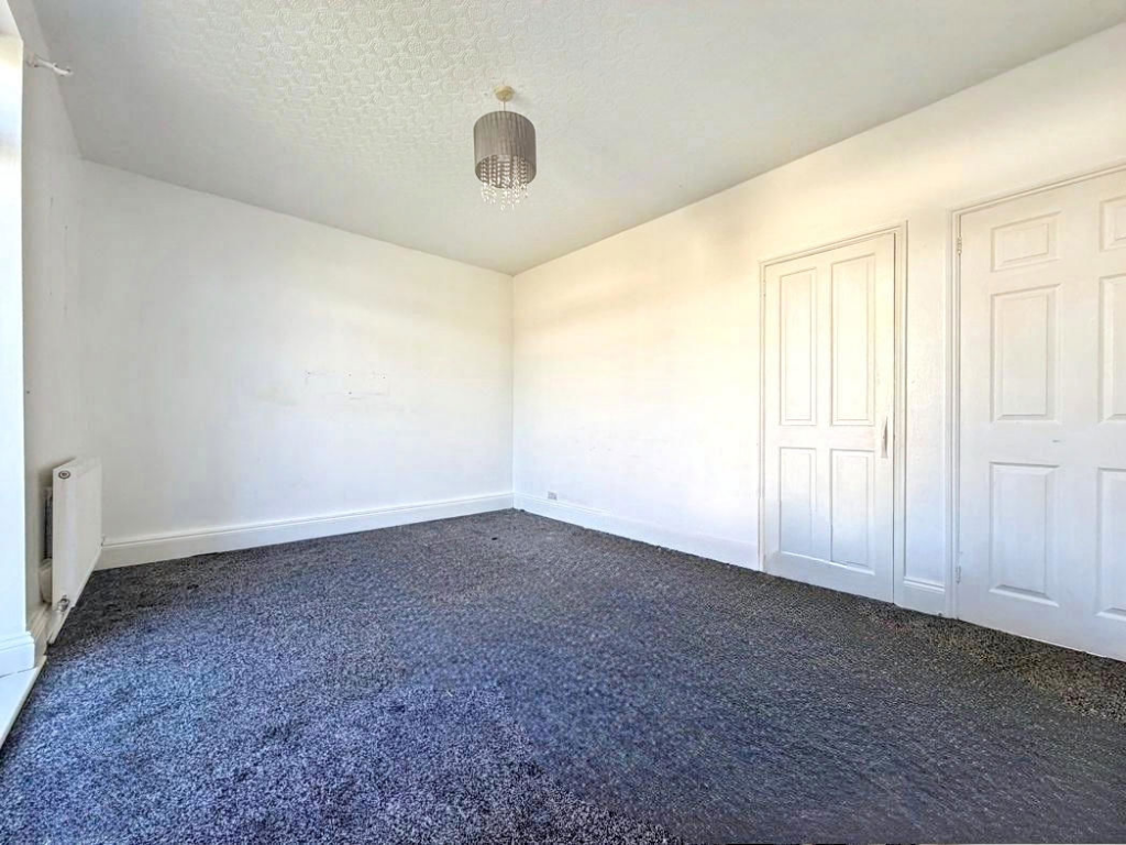 House in South Tyneside, Boldon Colliery - View 5